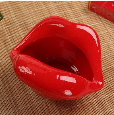 Ashtray Big Lips